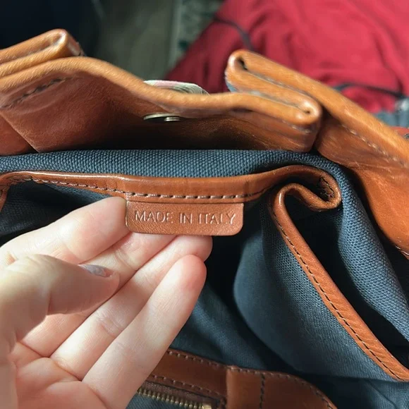 Burberry tote - Picture 4 of 7